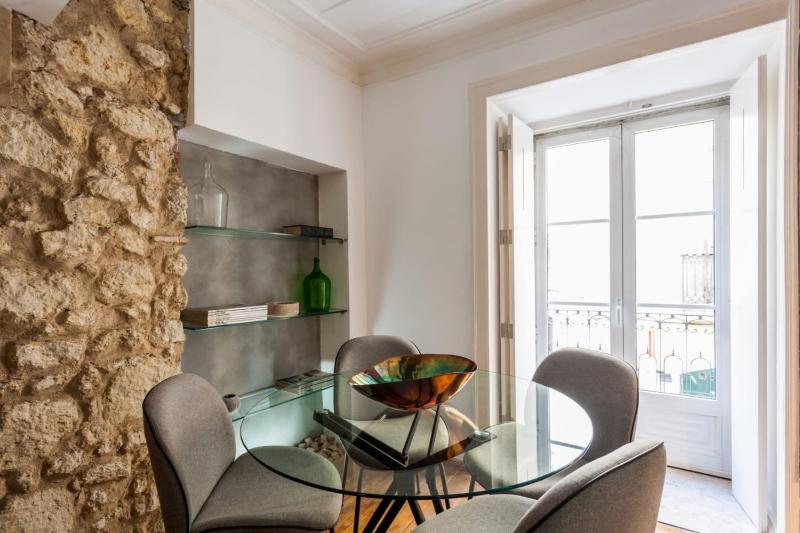 Living Bairro Alto II - image 13