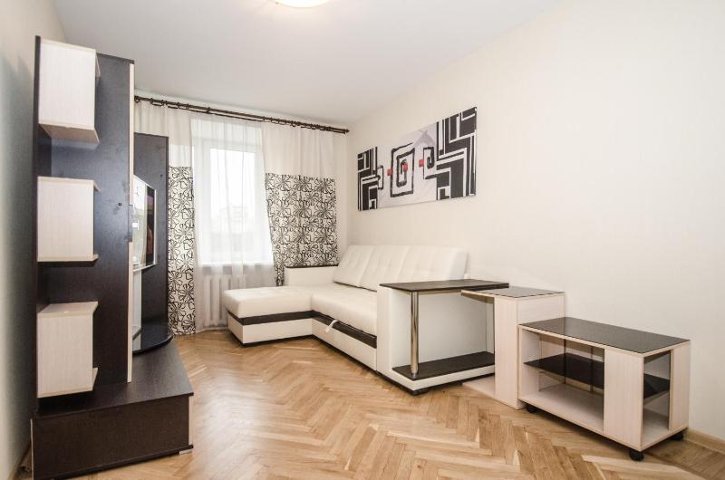 One-Bedroom Apartment image 1