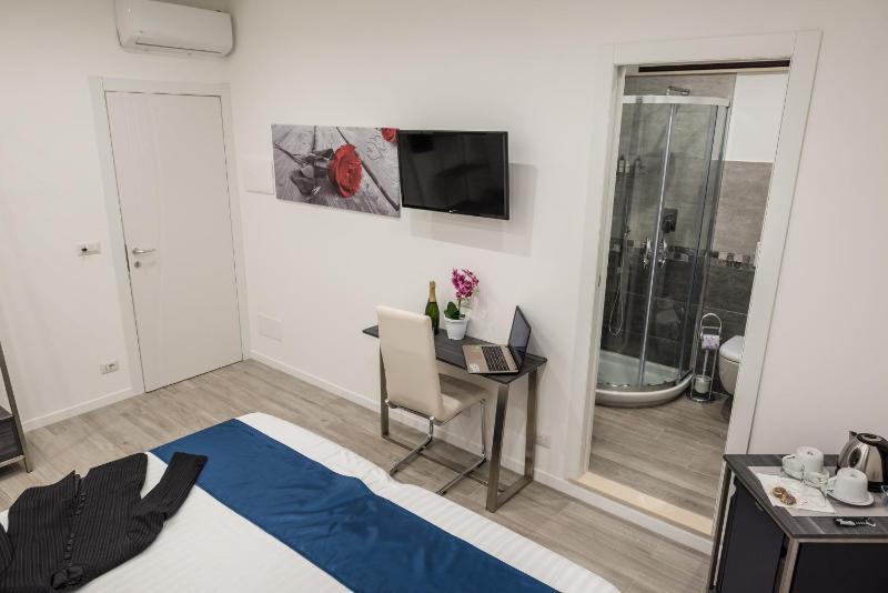 Double or Twin Room with Bathroom image 4