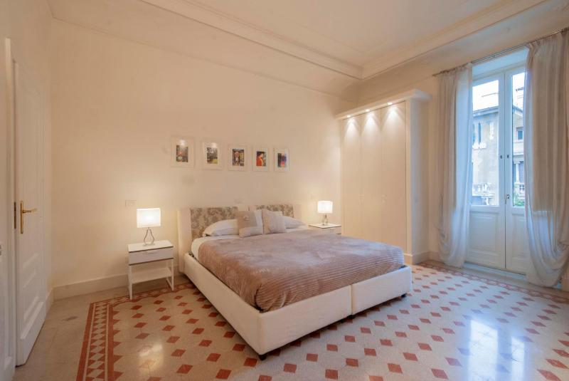 Superior Triple Room with Balcony, N.14 image 3