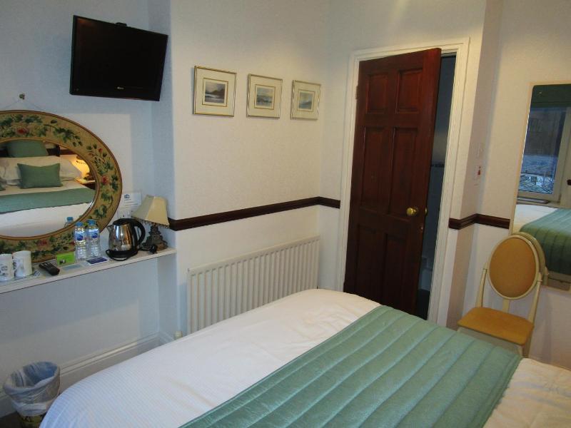 Brookfield B&B Guest House - image 22