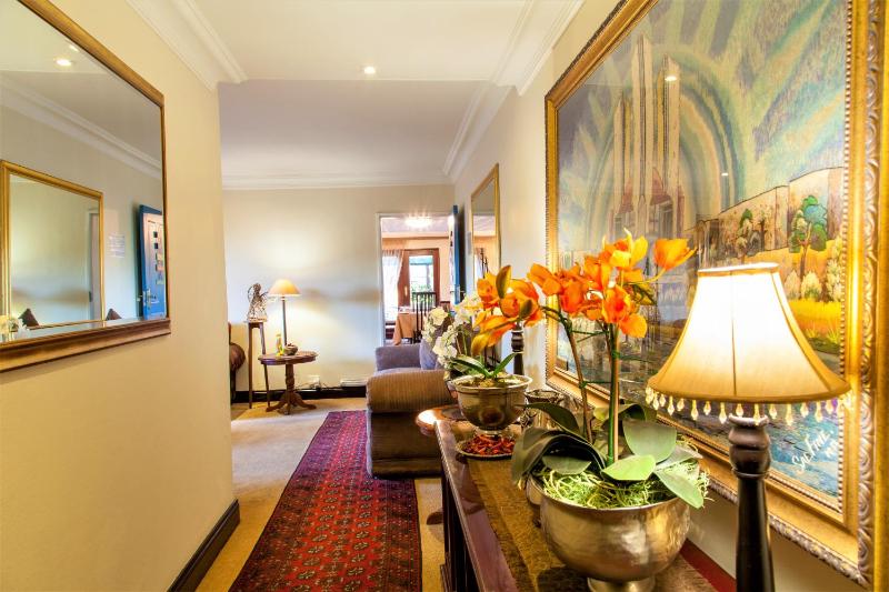 Constantia Manor Guest House - image 11
