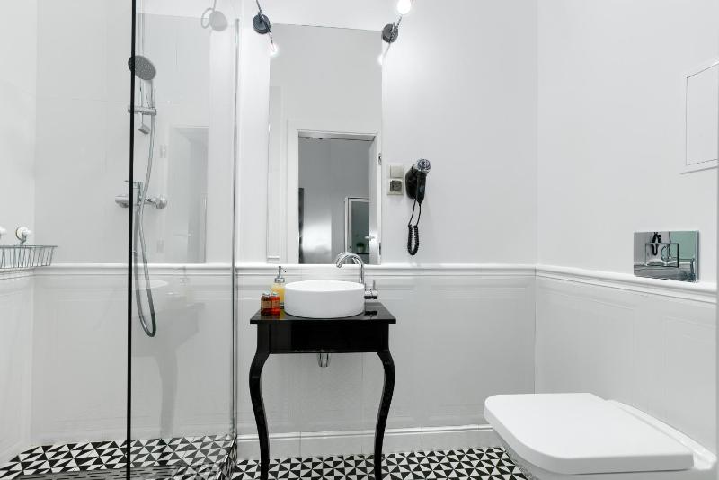 Apartment image 2