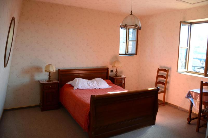 Double Room image 4