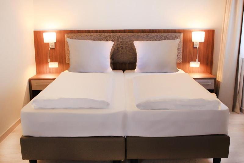 Junior Suite image 1