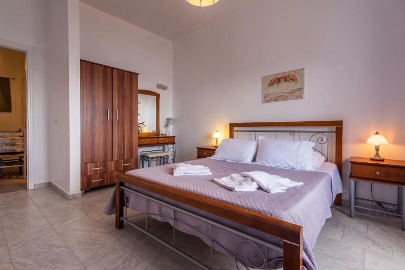 Apartment with Sea View image 2