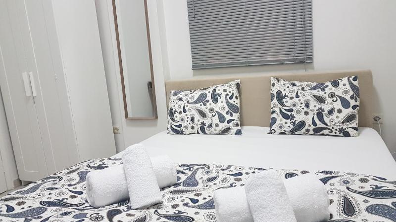Apartment image 3