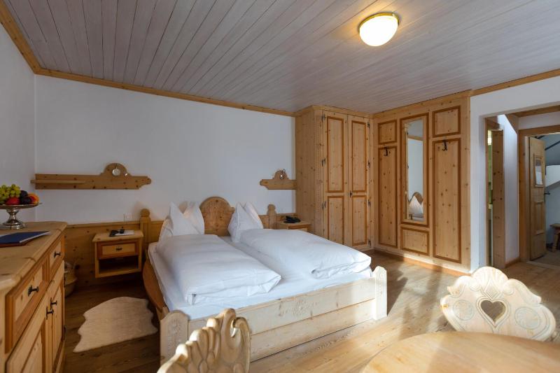 Double Room Grand image 2