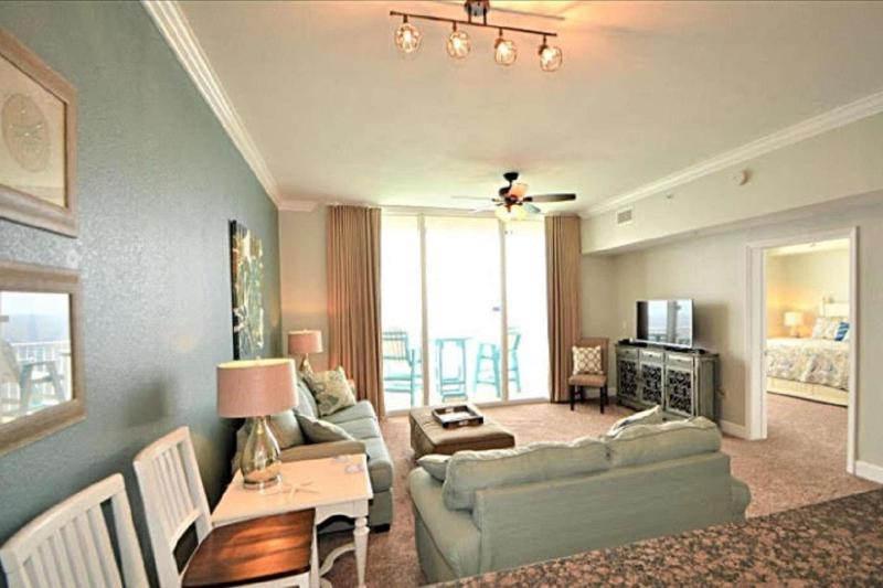 One-Bedroom Apartment image 1