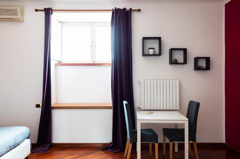 Quadruple Room image 3