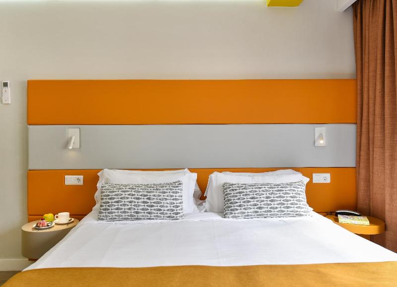 Hotel Apartamento Bajamar - image 9