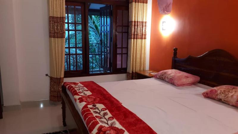Induwara Guest - image 27