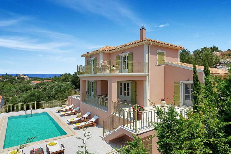 Three-Bedroom Villa image 2