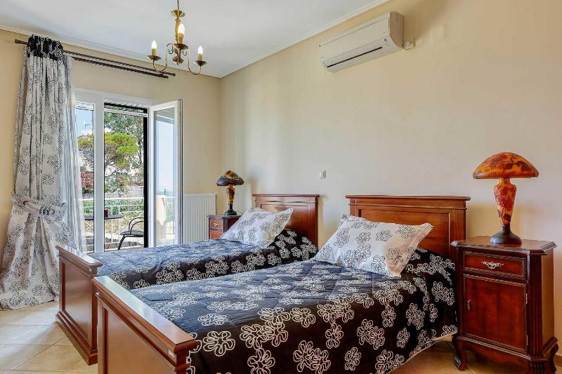 Villa Argostoli Bay - image 8