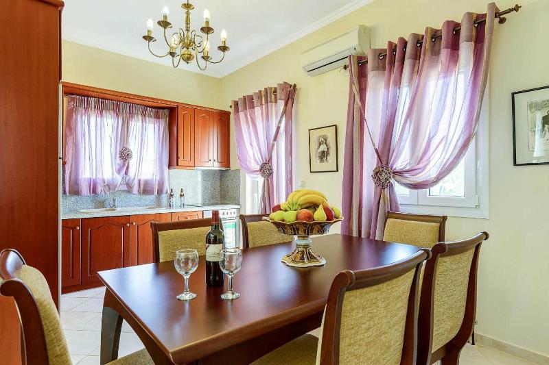 Villa Argostoli Bay - image 14