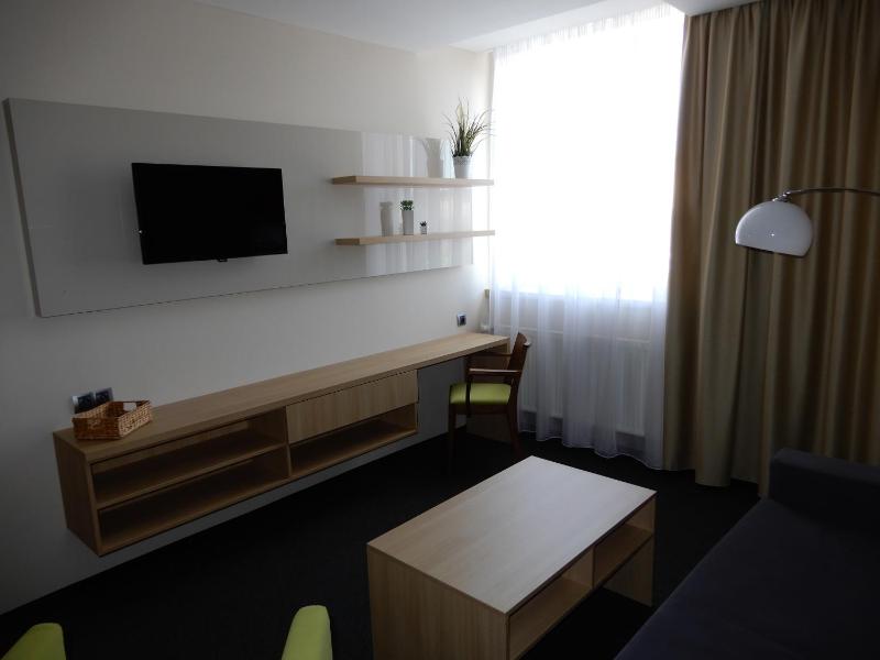 Superior Apartment image 3