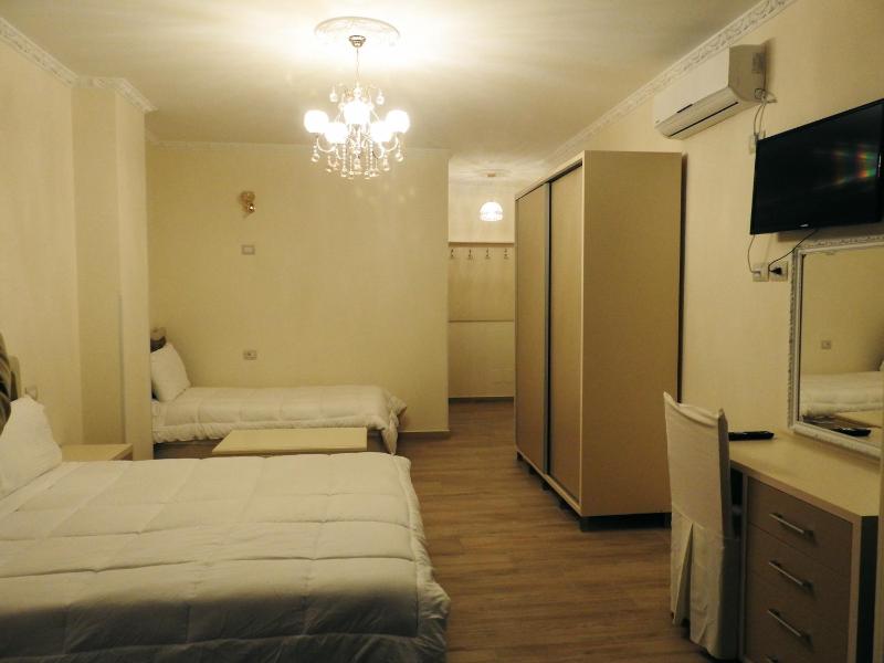 Family Room with Sea View image 4