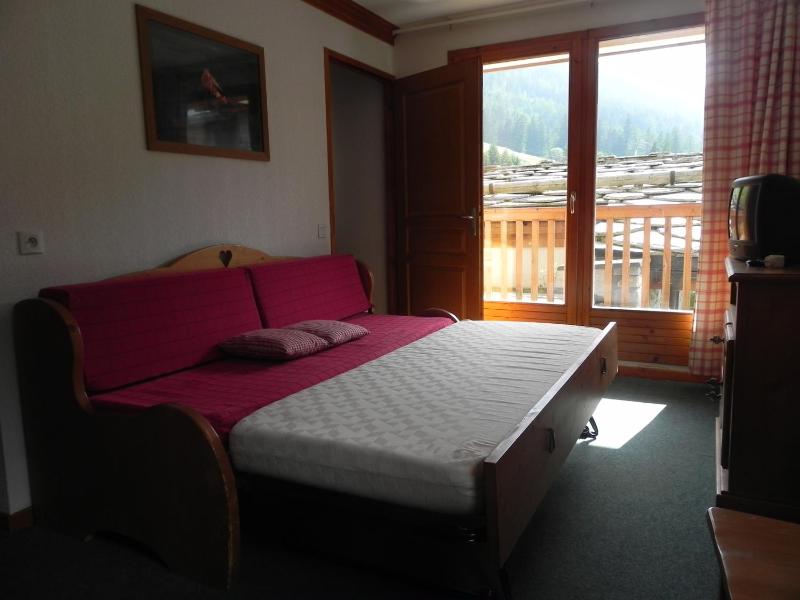 Two-Bedroom Apartment with Alcove (8 Adults) image 2