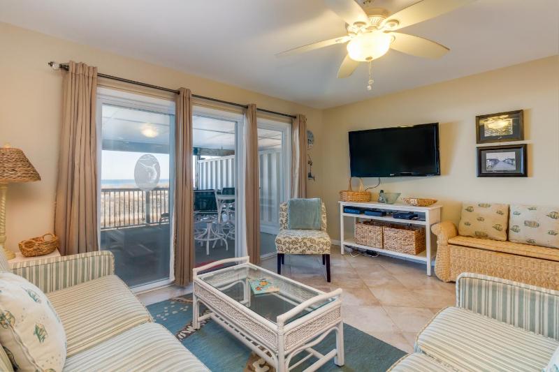 One Bedroom Apartment image 1