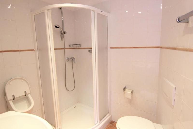 Maryvilla 0129 - image 34