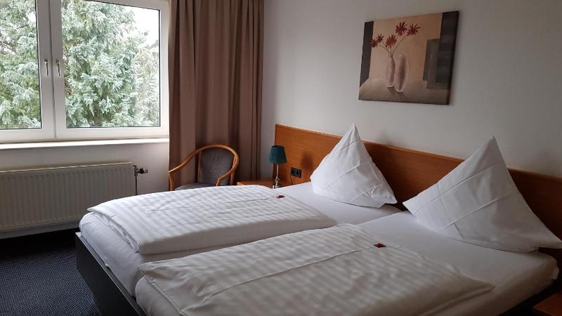 Double Room (1-2 persons non smoking) image 1