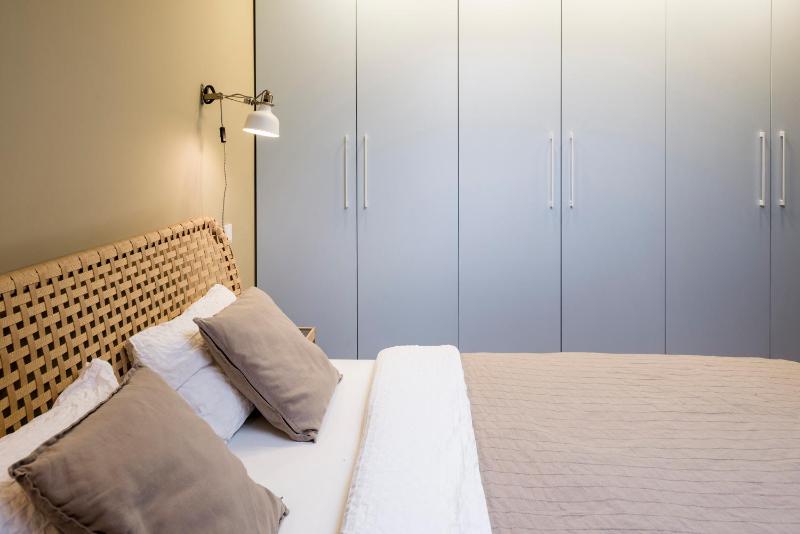 Maironis 2 - Grand Apartment in the Heart of Kaunas - image 7