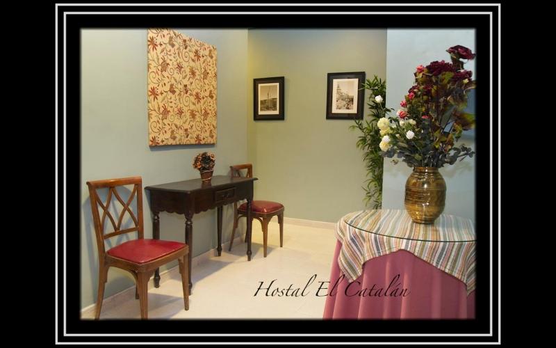 Hostal El Catalán - image 3