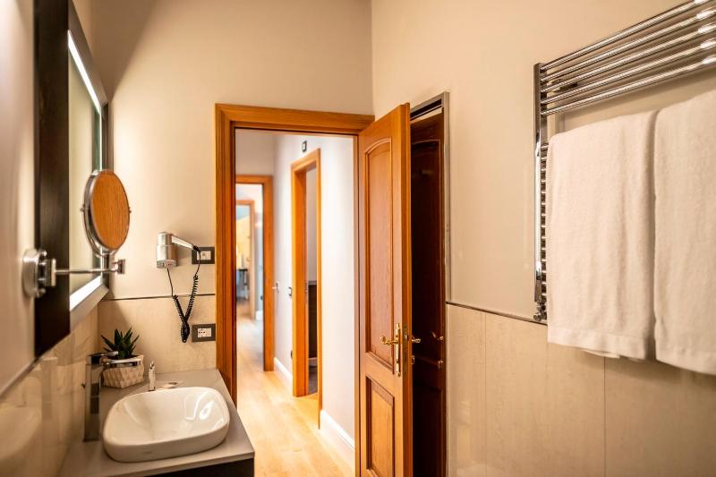 Hotel Grande Italia - image 2