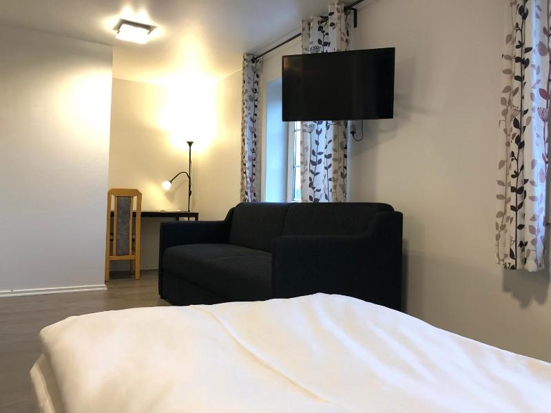 Single Room image 1
