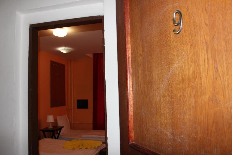 Hotel Praha Club bed & breakfast - image 15