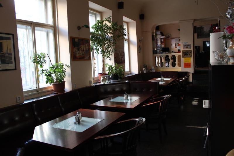Hotel Praha Club bed & breakfast - image 13