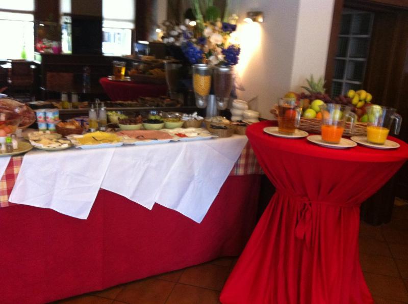 Hotel Le Centenaire Brussels Expo - image 5