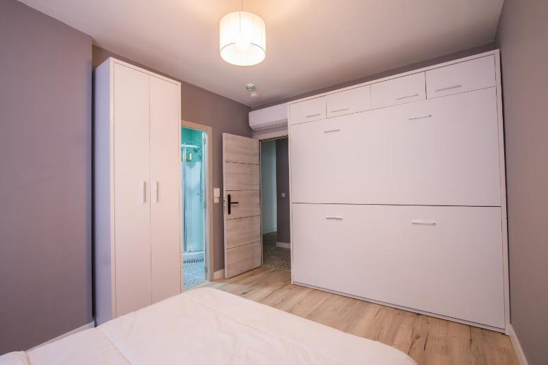 Superior Double Room image 4