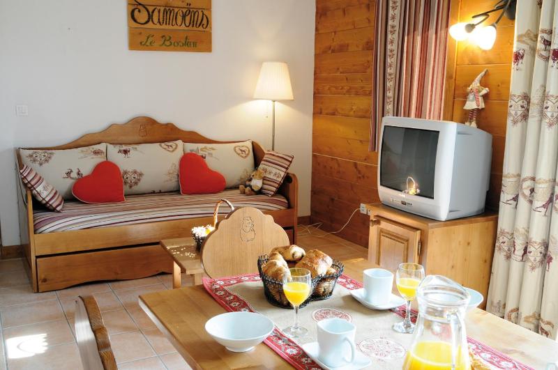 One-Bedroom Apartment (4 Adults) image 1
