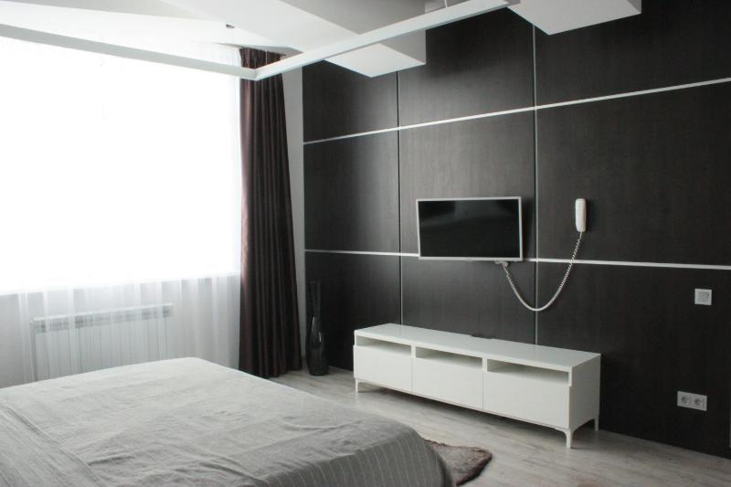 One-Bedroom Suite image 1