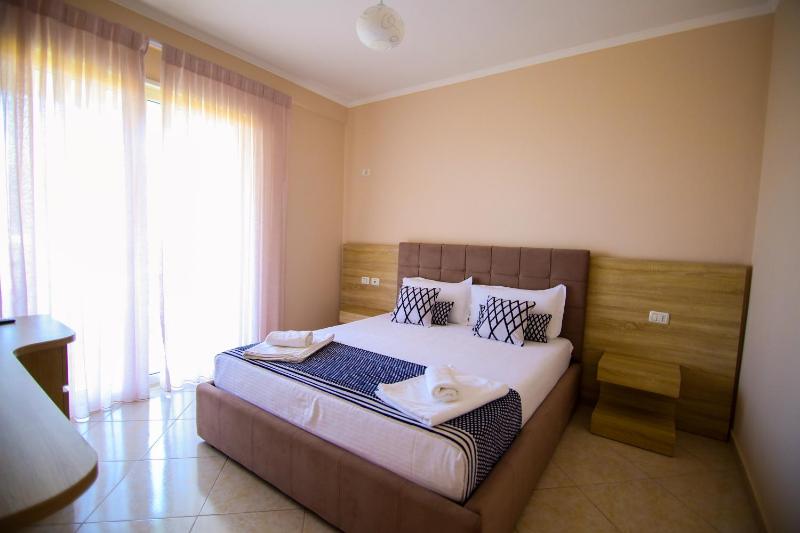 Apartment with Sea View image 3