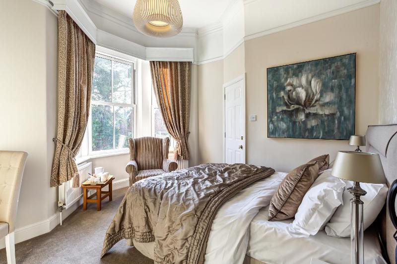 Standard Double Room image 1