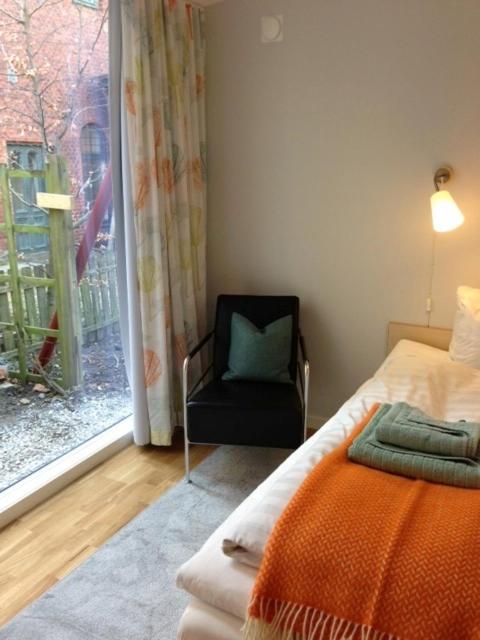 Double Room with Garden View image 3