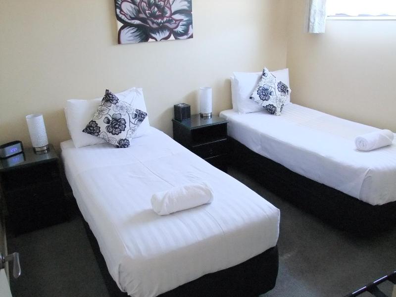 Abbella Lodge Motel - image 19