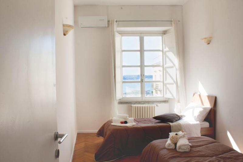 Triple Room image 4
