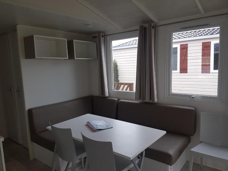 Three-Bedroom Chalet image 2