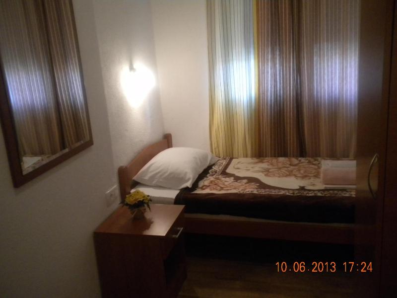 Single Room image 2