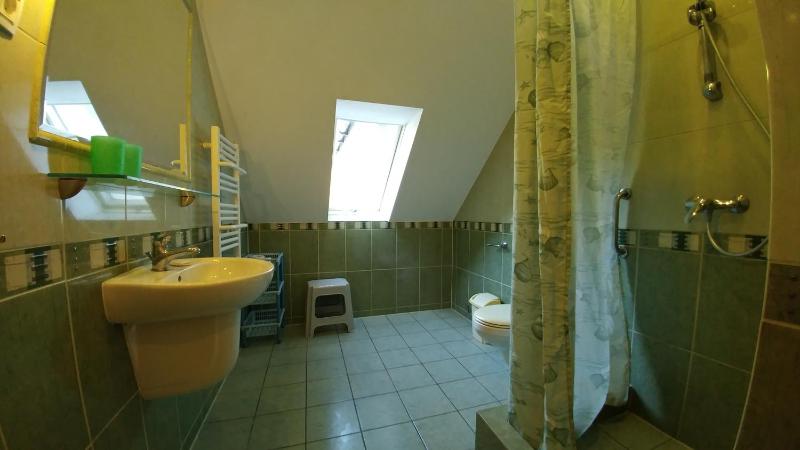 Deluxe Double Room (2 Adults + 1 Child) image 2
