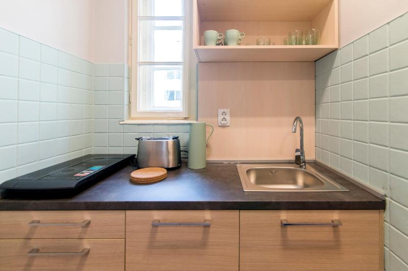 Apartment image 3