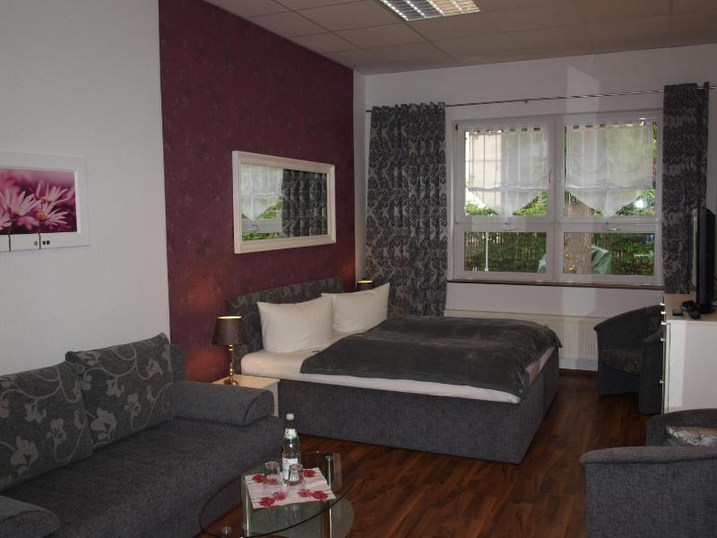 Comfort Double Room image 3