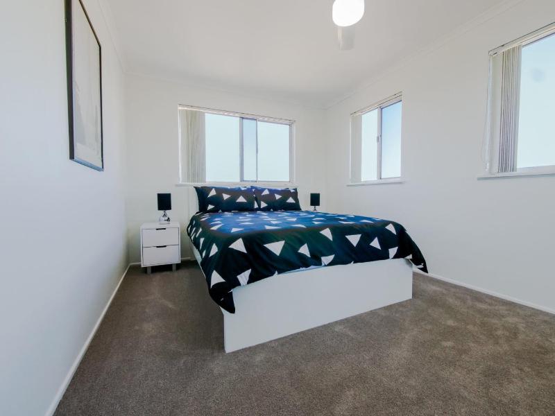 Explorer Cove Unit 6 31 Kennedy Pde - image 18