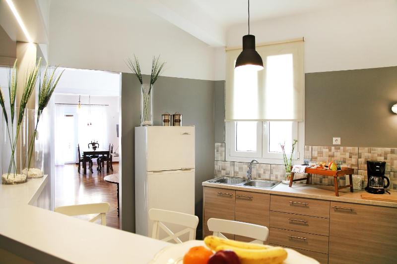 Apartment with Acropolis View and Sauna image 3