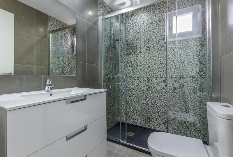 Apartment with Sea View image 1