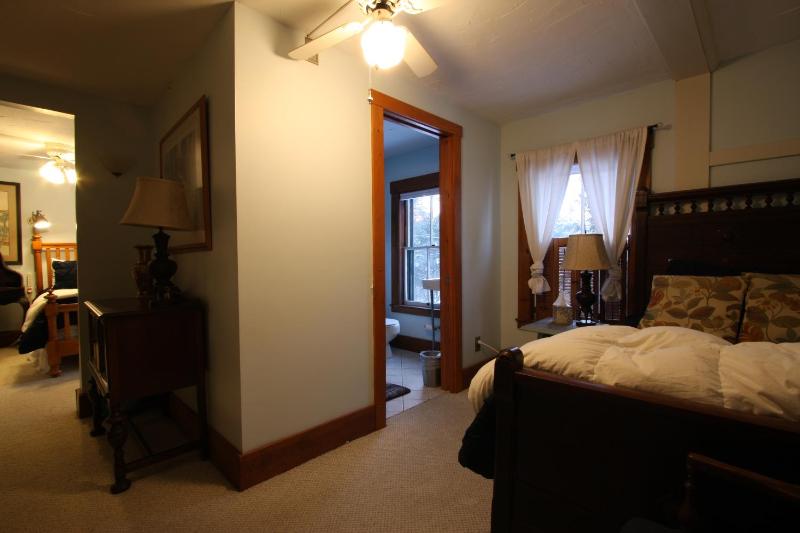 King Room image 2