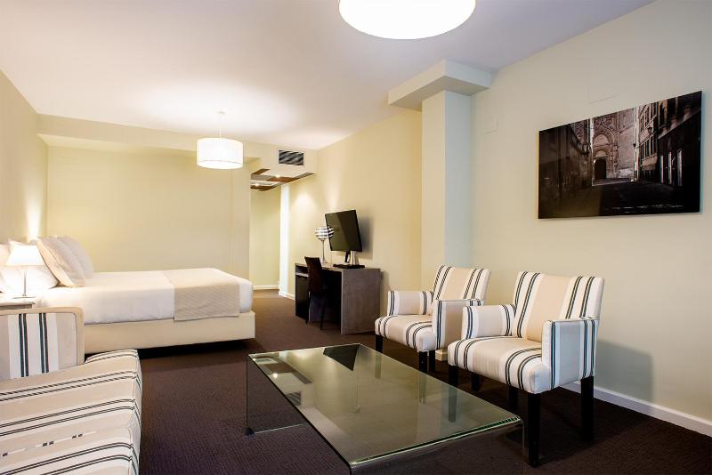 Superior Double or Twin Room image 1